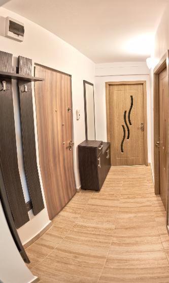 Apartament 2 Camere Cu Loc De Parcare Kluż-Napoka Zewnętrze zdjęcie
